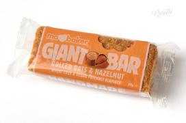 Avižinis batonėlis „Ma Baker Giant Bar“ su lazdyno riešutais, 90 g