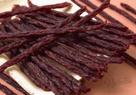 Vytinti jautienos šiaudeliai su čili, 100 g