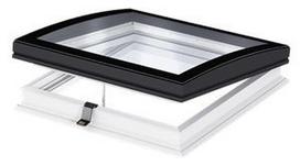 VELUX Stoglangis plokščiam stogui, išgaubtas stiklas, varstomas, CVP
