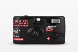 Lomography Simple Use Film Camera Black and White 400/27
