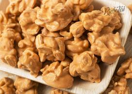 Žemės riešutų trapučiai sūriame karameliniame šokolade, 1 kg