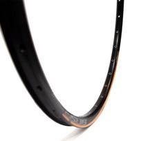 Ratlankis 28/29'' (622x21) MACH1 TRAXX TR disk, 32H (black/orange)