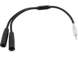 Automobilio antenos adapteris