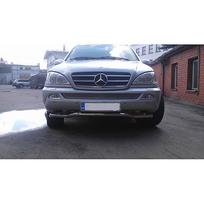 Priekinio bamperio apsauginė juosta/ lankas Mercedes-Benz ML W163