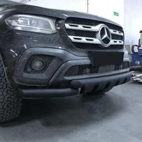 Priekinio bamperio apsauginė juosta/ lankas Mercedes-Benz X-CLASS