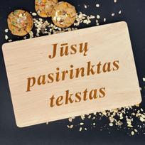 Graviruota medinė pjaustymo lentelė su Jūsų pasirinktu tekstu