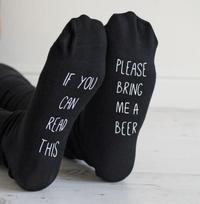 Kojinės su spauda ant padų "If you can read this, please bring me a beer"