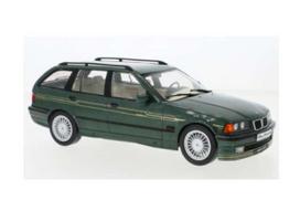 PRE-ORD3R MCG Modeliukas 1/18 1995 BMW Alpina B3 3.2 Touring basis E36, metallic green