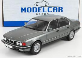 PRE-ORD3R MCG Modeliukas 1/18 1992 BMW 730i (E32), grey