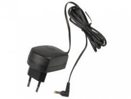 Įtampos keitiklis 12V/230V