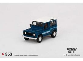 Mini GT Modeliukas 1/64 Land Rover Defender 90 County Wagon, stratos blue