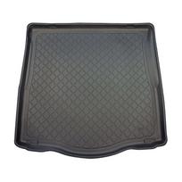 Guminis (TPE) bagažinės kilimėlis GuardLiner 3D FORD Mondeo Liftback 2015→ (Su standartiniu atsarginiu ratu)