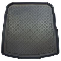 Guminis (TPE) bagažinės kilimėlis GuardLiner 3D VOLKSWAGEN Passat B8 Sedan 2014-2023 (Apatinė dalis)