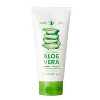 „Nature Republic“ raminamasis ir drėkinamasis alavijo putų prausiklis „Renewal“ 150 ml