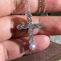925 sidabro D spalvos 1,1 ct 3 mm moissanite VVS1 kryžminis pakabukas moterims arba vyrams