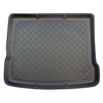 Guminis (TPE) bagažinės kilimėlis GuardLiner 3D AUDI Q3 Quattro 2011-2018 (Su siauru atsarginiu ratu)