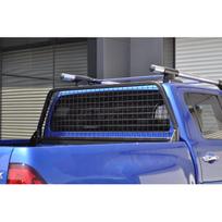 GALINIO PIKAPO STIKLO PLIENINĖ APSAUGA, KĖBULO LANKAS SEPARATOR 40x40cm 2mm PROFILIO TOYOTA HILUX (2015-2019)