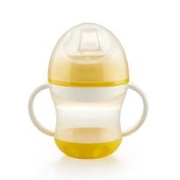 Neišsiliejantis puodelis minkštu silikoniniu snapeliu Ananas