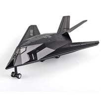 1/400 mastelio naikintuvas F-117 metalinis karinio slapto lėktuvo žaislas – „Nighthawk“ lydinio modelis su atsitraukimu, šviesomis ir garsu 1/400-20x13.7x4.7cm juoda