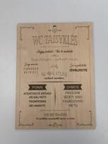 Graviruotra medinė lentelė „WC taisyklės“