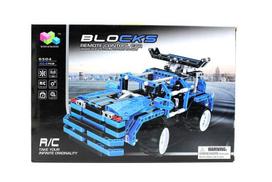 Konstruktorius automobilis su valdymo pulteliu