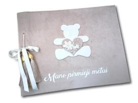 Nuotraukų albumas su meškučiu "Mano pirmieji metai", 30 lapų