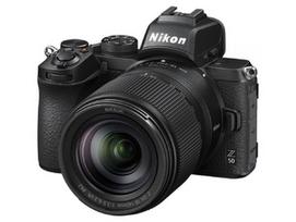 Nikon Z50 + NIKKOR Z DX 18-140mm f/3.5-6.3 VR + FTZ II Adapter