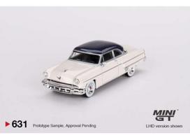 Mini GT Modeliukas 1/64 1954 Lincoln Capri, white/black