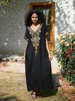 EDOLYNSA Juodai siuvinėtas moteriškas chalatas Kaftan ilgos suknelės paplūdimio drabužiai Šventinė suknelė, uždengiama poilsio apranga namų suknelė Q1655 One Size įvairiaspalvis