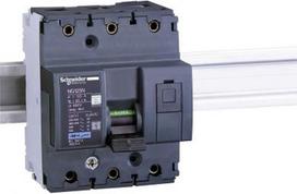 3P 100A C 25kA Miniature Circuit Breaker (MCB) NG125N Acti9 18642 | 3303430186427