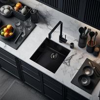 Keramikinė plautuvė WOBBEE MERRION 40 juoda matinė montuojama iš apačios su gunmetal spalvos ventiliu