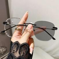 Vintažiniai be rėmelių kvadratiniai minuso dioptrijų akiniai Naujos mados fotochrominiai trumparegystės akiniai moteriški Vyriški akiniai nuo saulės UV spinduliai -1.5