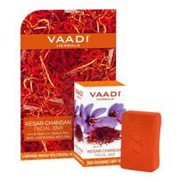 Veido muilas su šafranu ir sandalmedžiu: odos šviesinimui (25 g), „Kesar-Chandan“ veido juosta odos šviesinimas, „Vaadi“ žolelės
