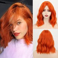 MERISIHAIR moteriškas madingas trumpas banguotas perukas su kirpčiukais Sintetinio pluošto oranžinės spalvos natūralus banguotas perukas kasdieniam dėvėjimui Cosplay