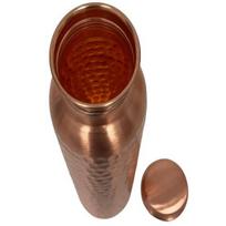 970 ml varinis vandens butelis su plaktu apdaila