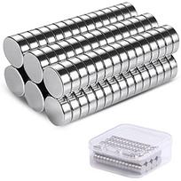 60 vnt. mažos šaldytuvo dėtuvės, 6 mm x 3 mm mažos mini maglet, galingos šaldytuvo metalinės talpyklos šaldytuvo stalo vaizdams „pasidaryk pats“ kortelės baltos spalvos stalo kalendorius 11x7x1cm