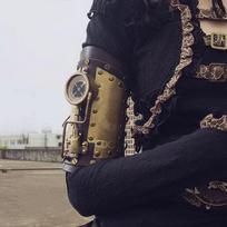 „Steampunk“ rankovės rankovės riešo apsauga su kompaso dekoratyviniu rankogaliu „Cosplay“ karnavalo tema