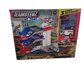 3 aukštų garažas su automobiliais Teamsterz