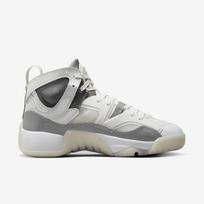 Jordan WMNS Jumpman Two Trey - Dydis 36.5 (DR9631-002 Laisvalaikio batai)
