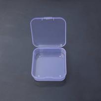 Plastikinė dėžutė 50x50x20mm - uždara talpa