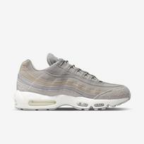 Nike Air Max 95 SE - Dydis 43 (DV2218-001 Nike Air Max batai)