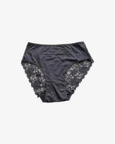 Nėriniuotos kelnaitės Stella - XXL , Juoda