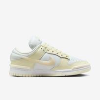 Nike Wmns Dunk Low Twist - Dydis 38 (DZ2794-104 Laisvalaikio batai)