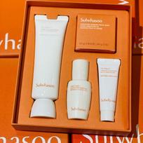 Sulwhasoo UV Dieninis Tonuojantis Kremas nuo Saulės Daugiafunkcinis Apsaugos Rinkinys 4 Prekės+ATSITIKTINIS DOVANŲ orange