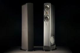 GOLDENEAR TRITON SEVEN