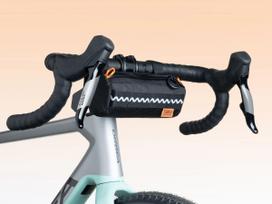 Tarka Handlebar Pipe Bag - black