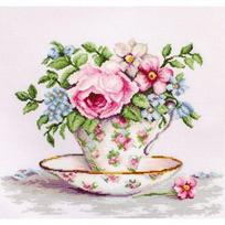 Blooms in a Tea Cup SB2321 - siuvinėjimo kryželiu rinkinys