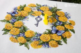 Dandelion Wreath SK97 siuvinėjimo rinkinys iš Merejka