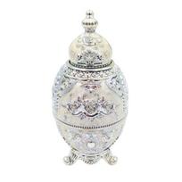 Elegantiškas balto sidabro Fabergé kiaušinis su rožėmis, atsidarantis