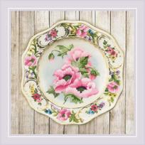 Plate with Pink Poppies. Satin Stitch siuvinėjimo rinkinys iš RIOLIS Nr.: 0075 PT